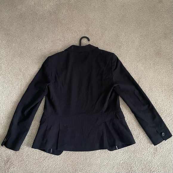 Banana Republic Navy Blue Stripped Women’s Blazer Slim Fit Size 4 - Picture 5 of 7